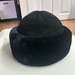 Vintage Black Faux Fur Hat pic split Suede